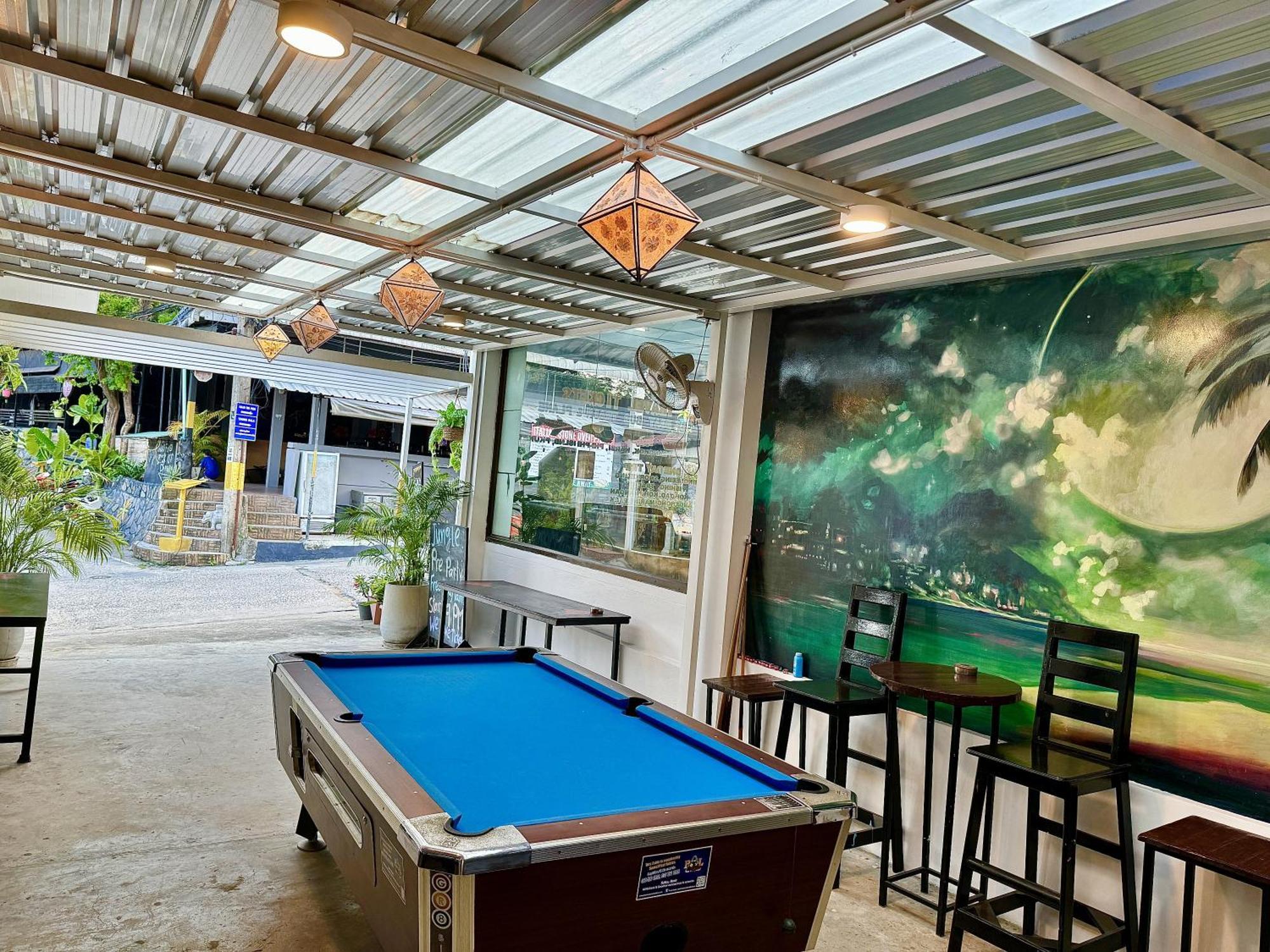 Eclipse Hostel And Bar ハード・リン エクステリア 写真