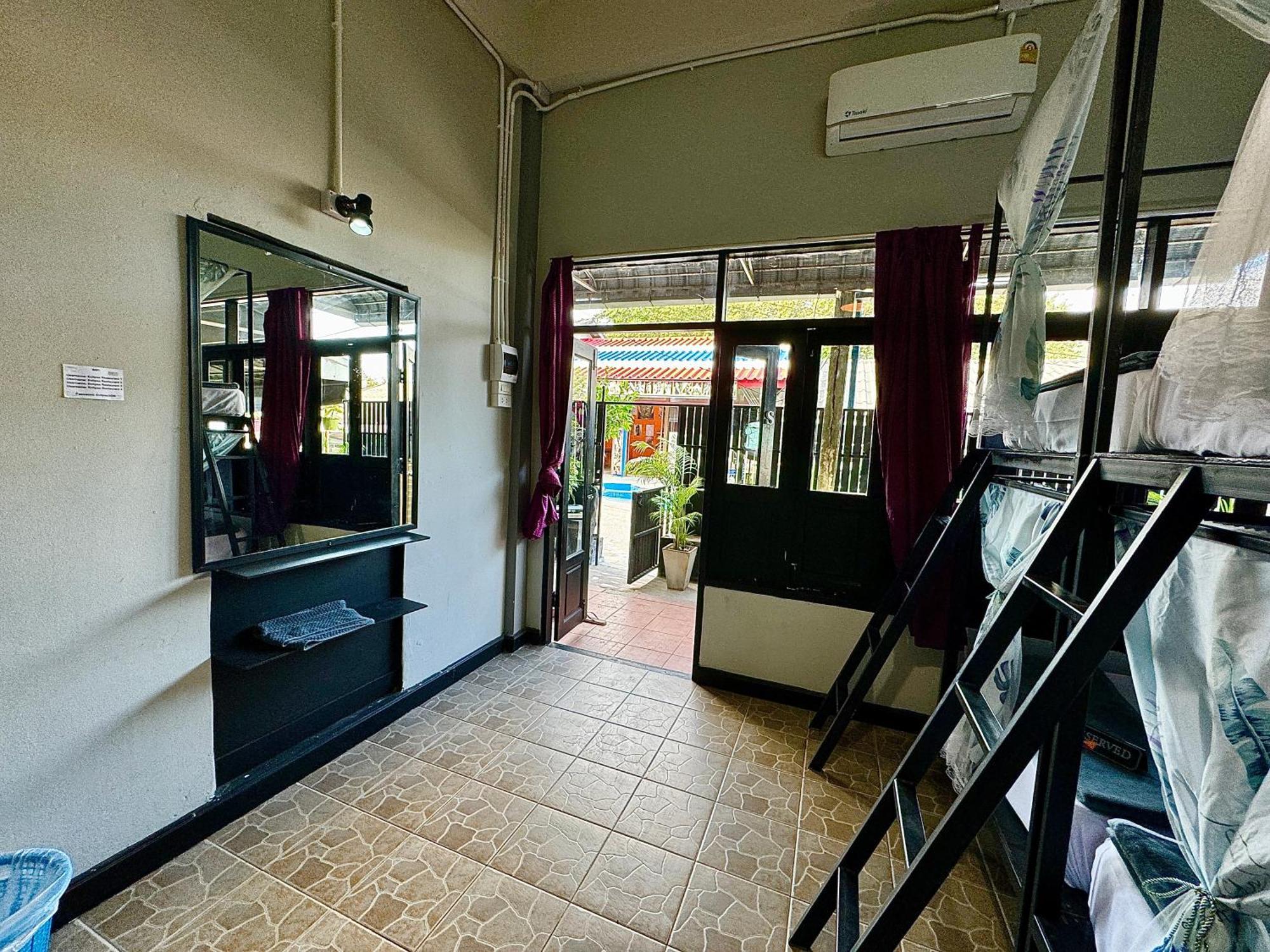 Eclipse Hostel And Bar ハード・リン エクステリア 写真