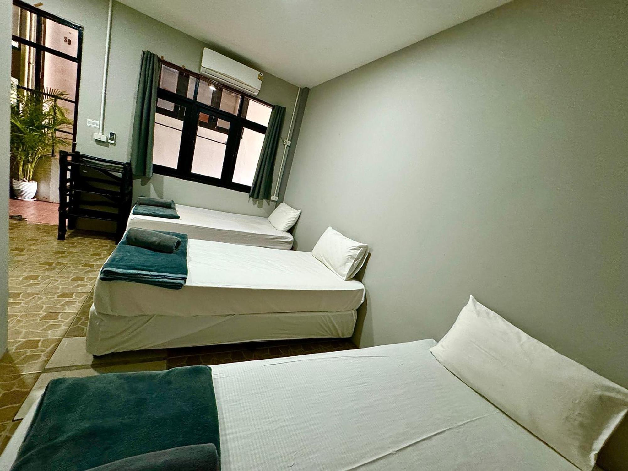 Eclipse Hostel And Bar ハード・リン エクステリア 写真